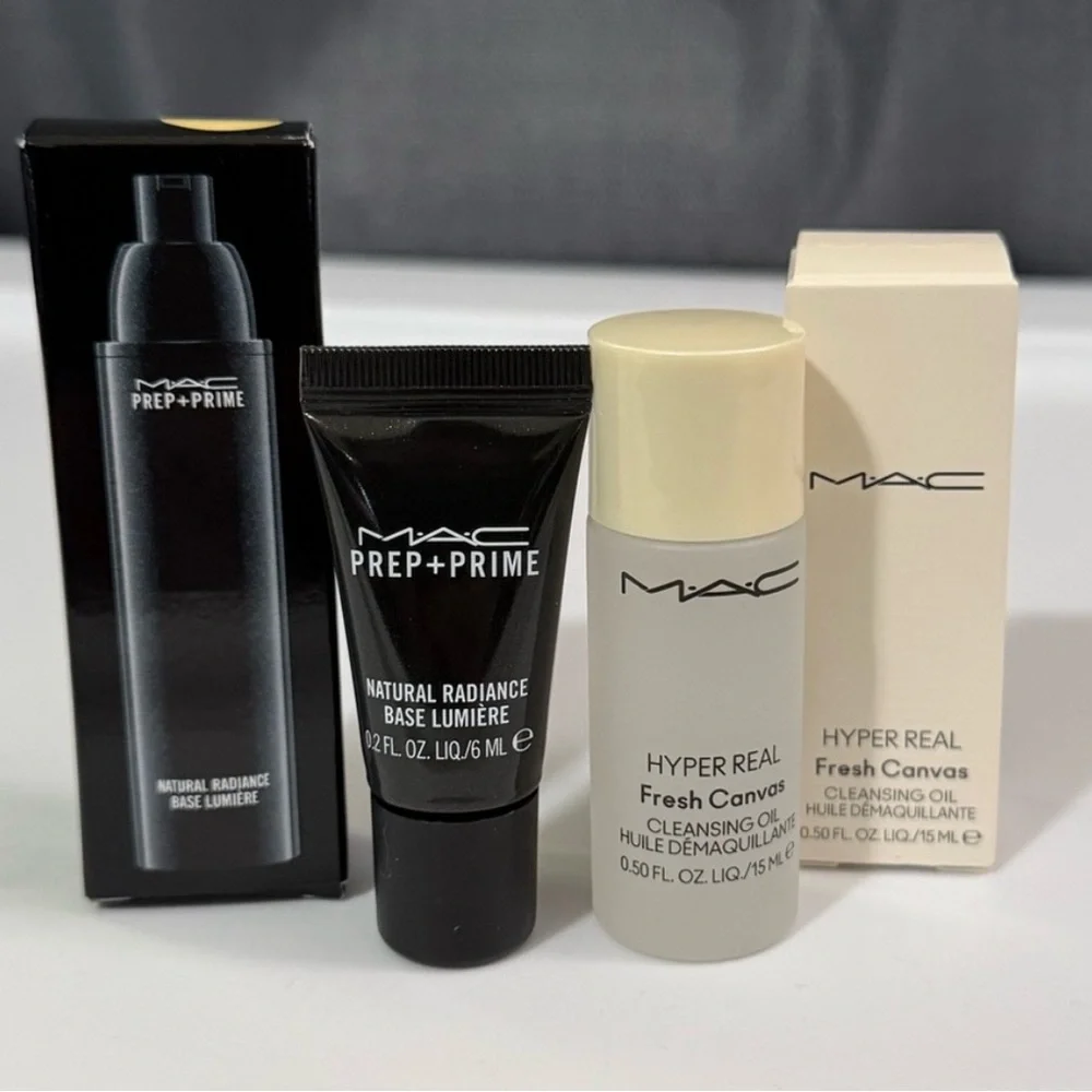 MAC Skincare Bundle With Cosmetics Store Bag - Picture 2 of 2